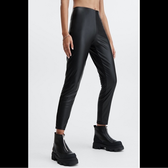 Vegan Leather High-Waisted Legging - Picture 7 of 12